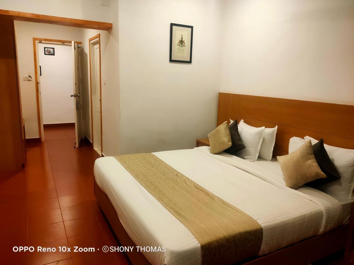 Agincourt Kuttikkanam Otel Pīrmed Dış mekan fotoğraf